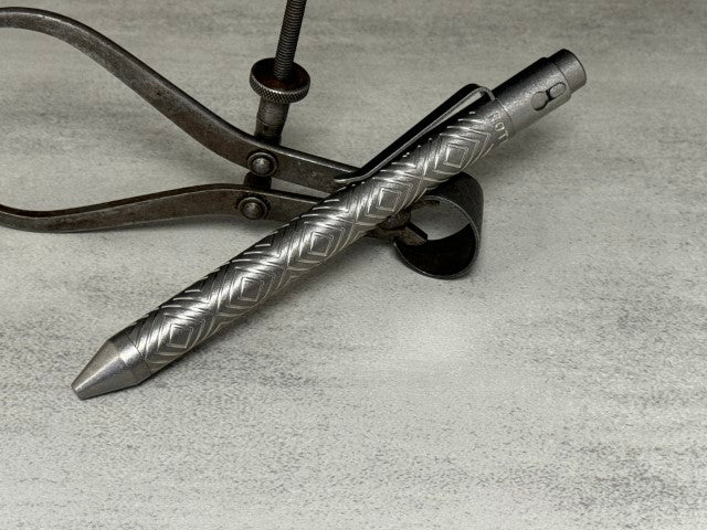 TiButton® Titanium Single Lock