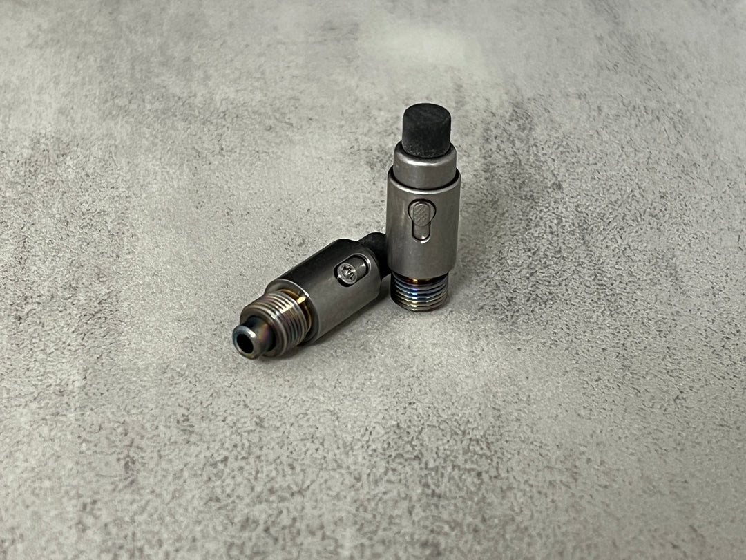 Titanium LeadSlinger® Mechanism