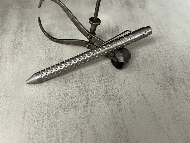 TiButton® Titanium Double Lock