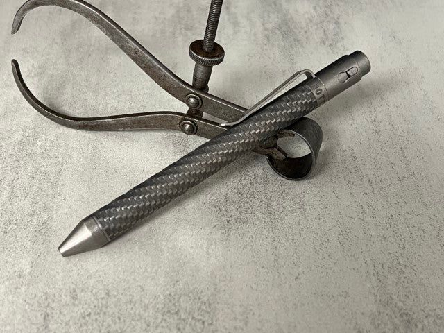 TiButton® Titanium Single Lock