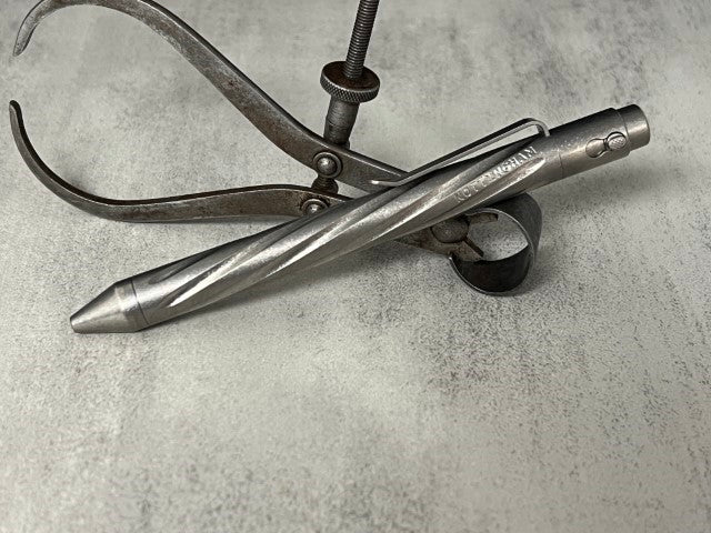 TiButton® Titanium Double Lock