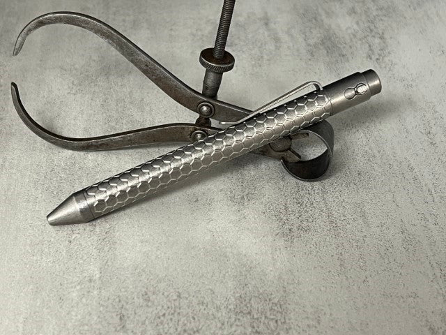 TiButton® Titanium Double Lock