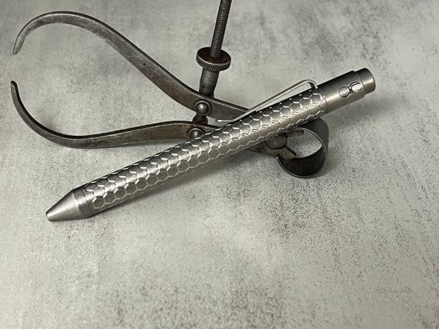 TiButton® Titanium Double Lock